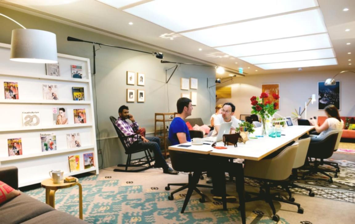 Model AI analizujący dane rynku finansowego